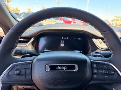 2025 Jeep Grand Cherokee Altitude X 4x2