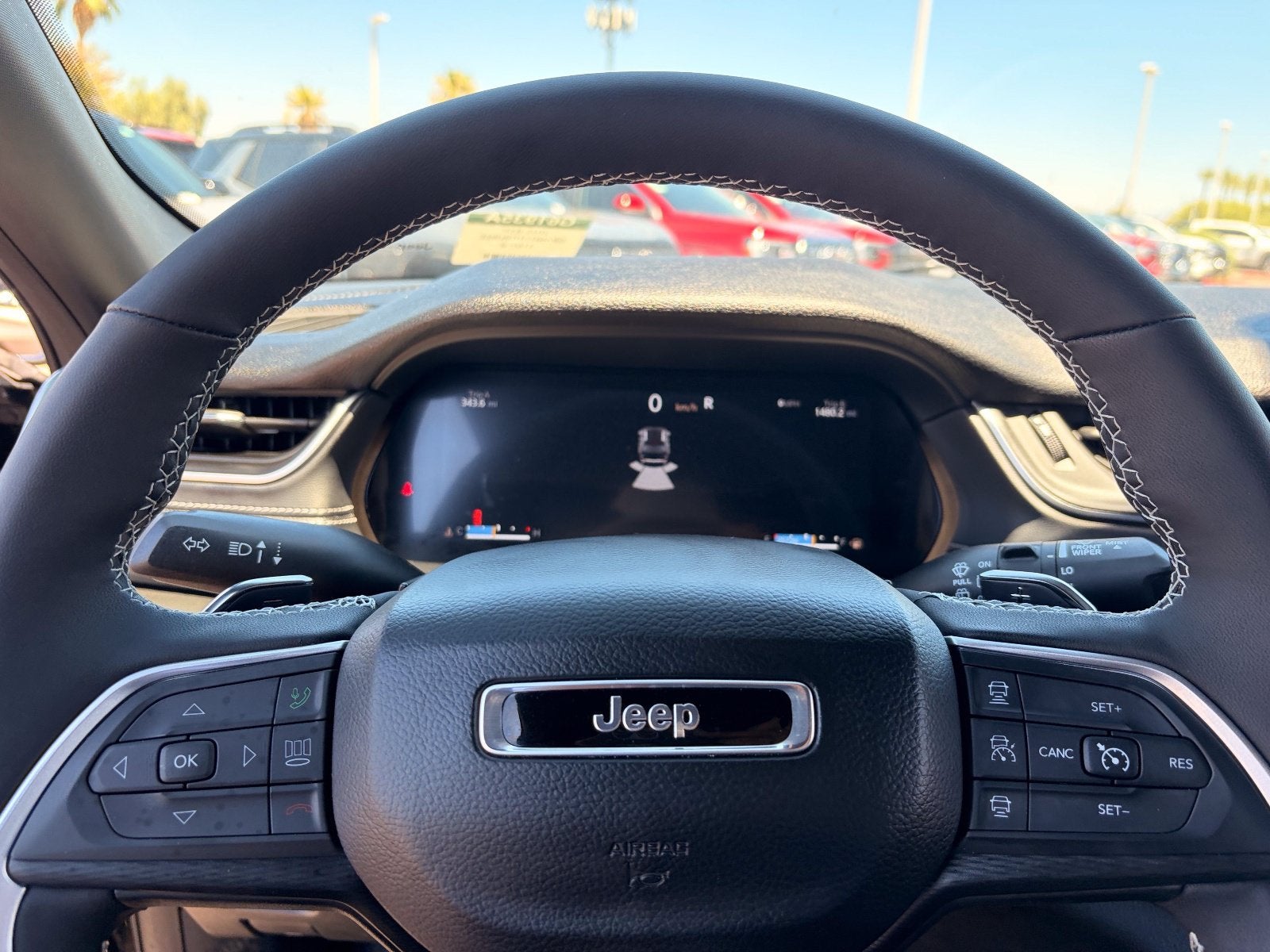 2025 Jeep Grand Cherokee Altitude X 4x2