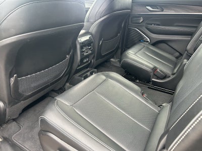 2023 Jeep Grand Cherokee L Overland 4x4