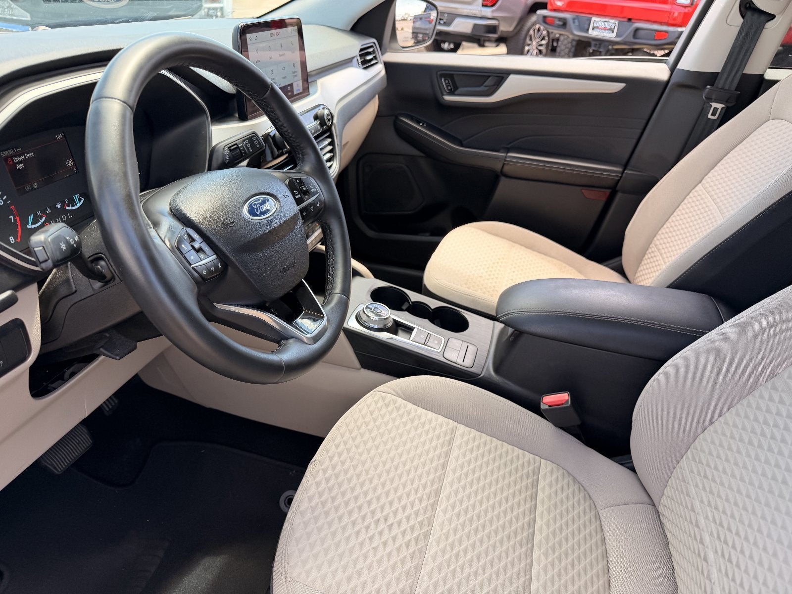 2022 Ford Escape SE