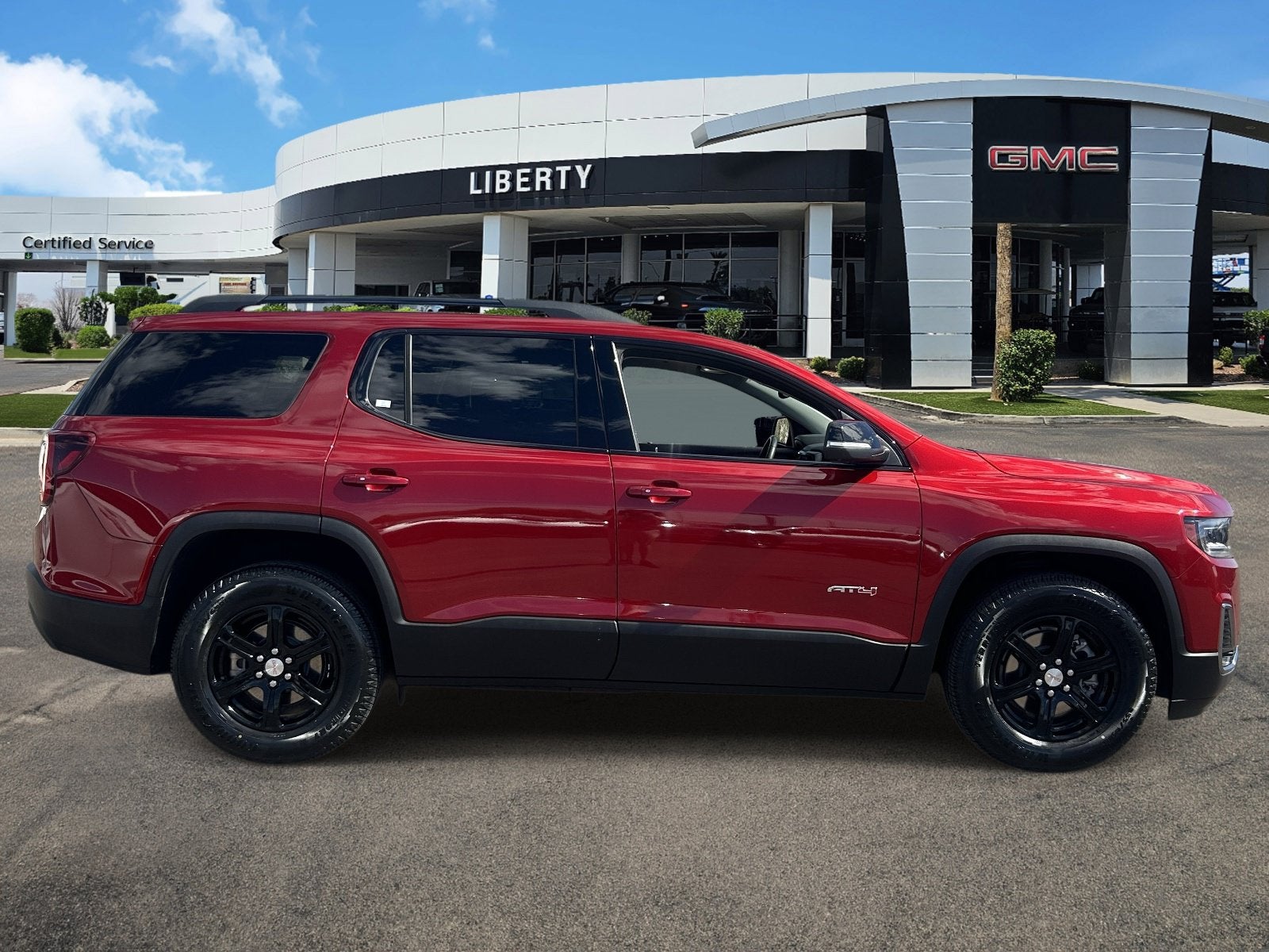 2022 GMC Acadia AT4