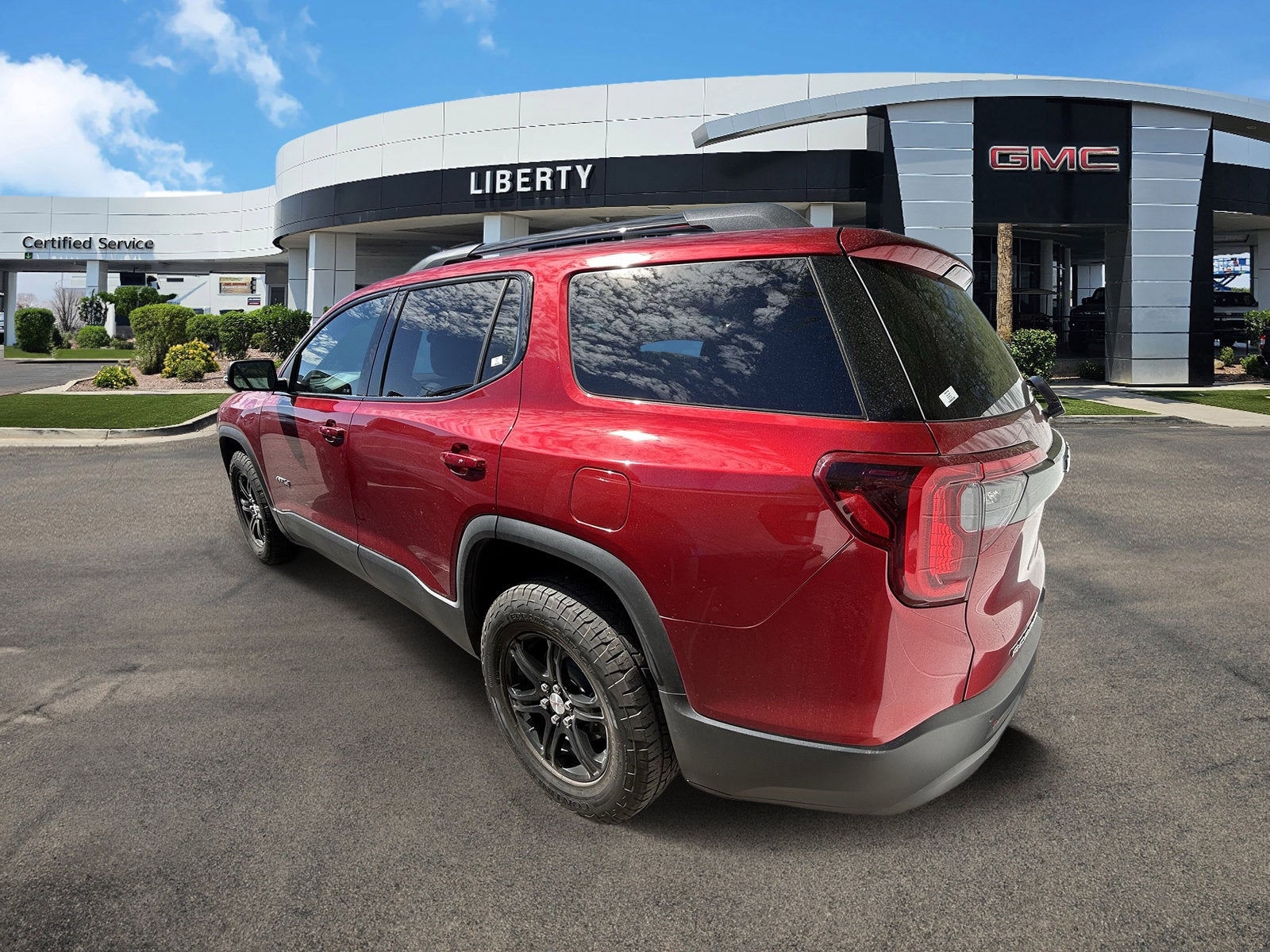 2022 GMC Acadia AT4