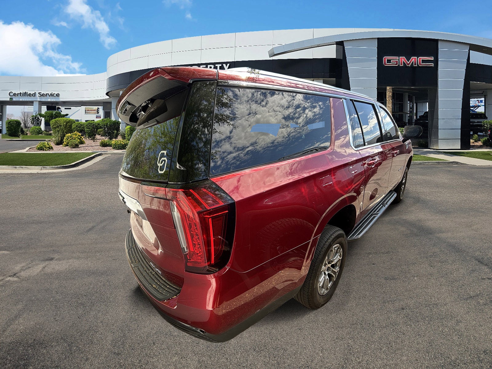 2023 GMC Yukon XL SLE