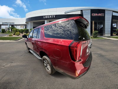 2023 GMC Yukon XL SLE