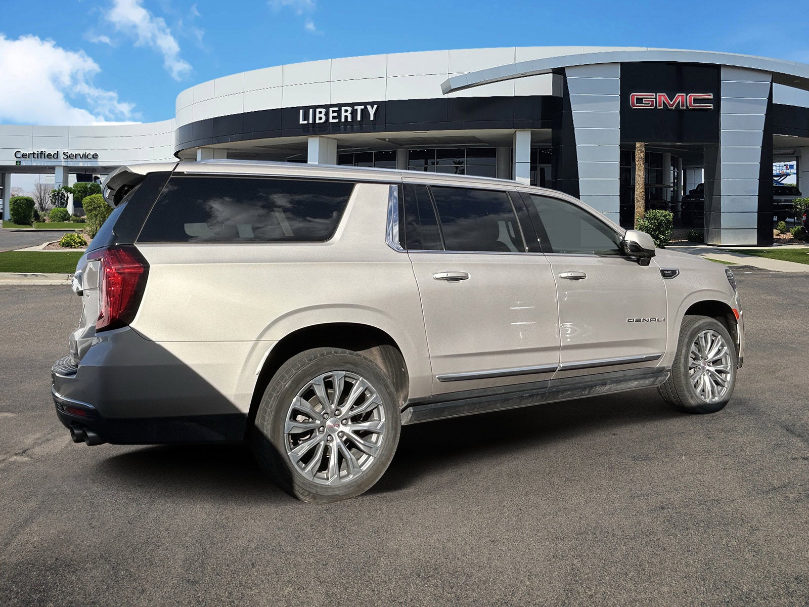 2021 GMC Yukon XL Denali