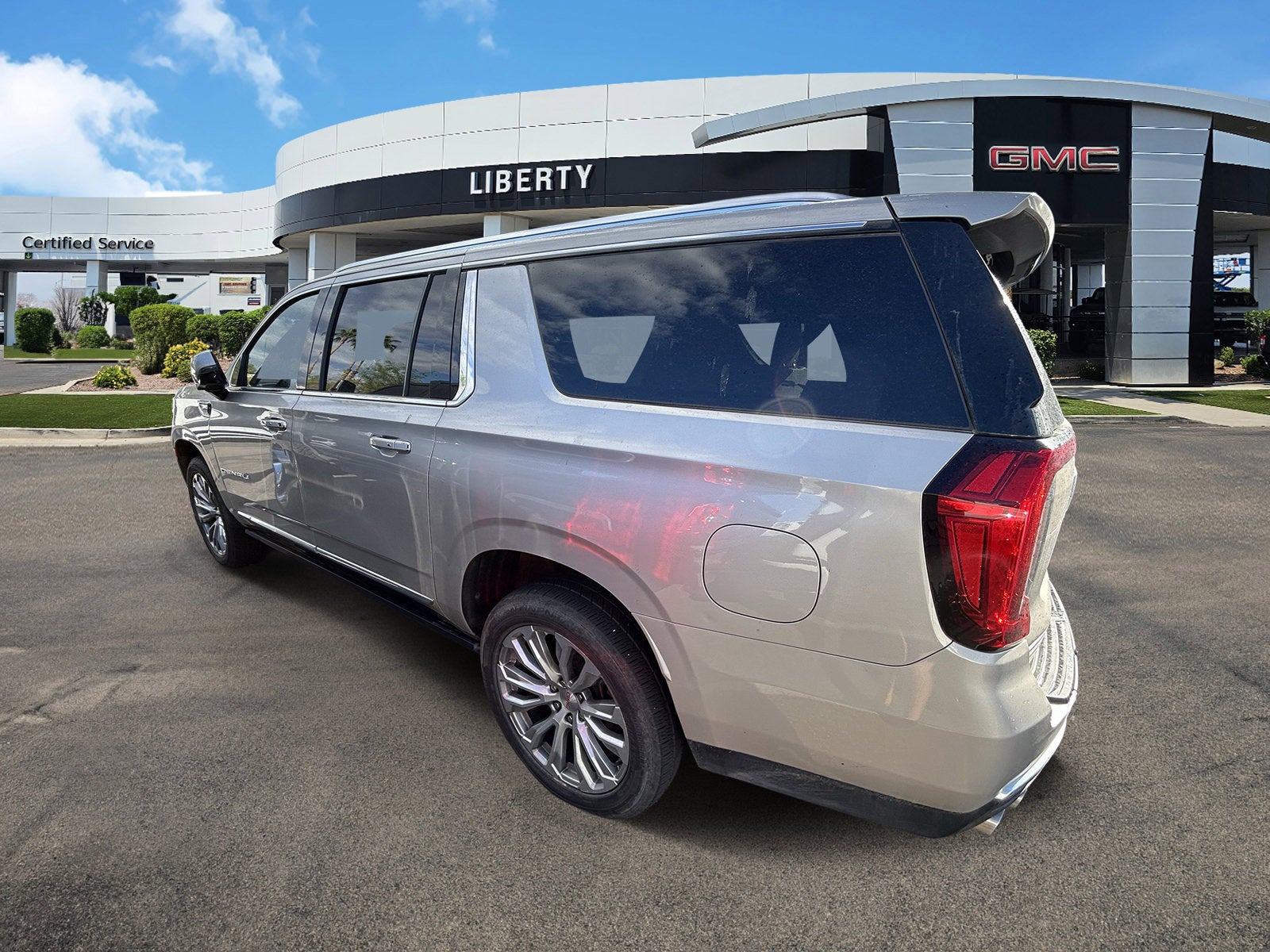 2021 GMC Yukon XL Denali