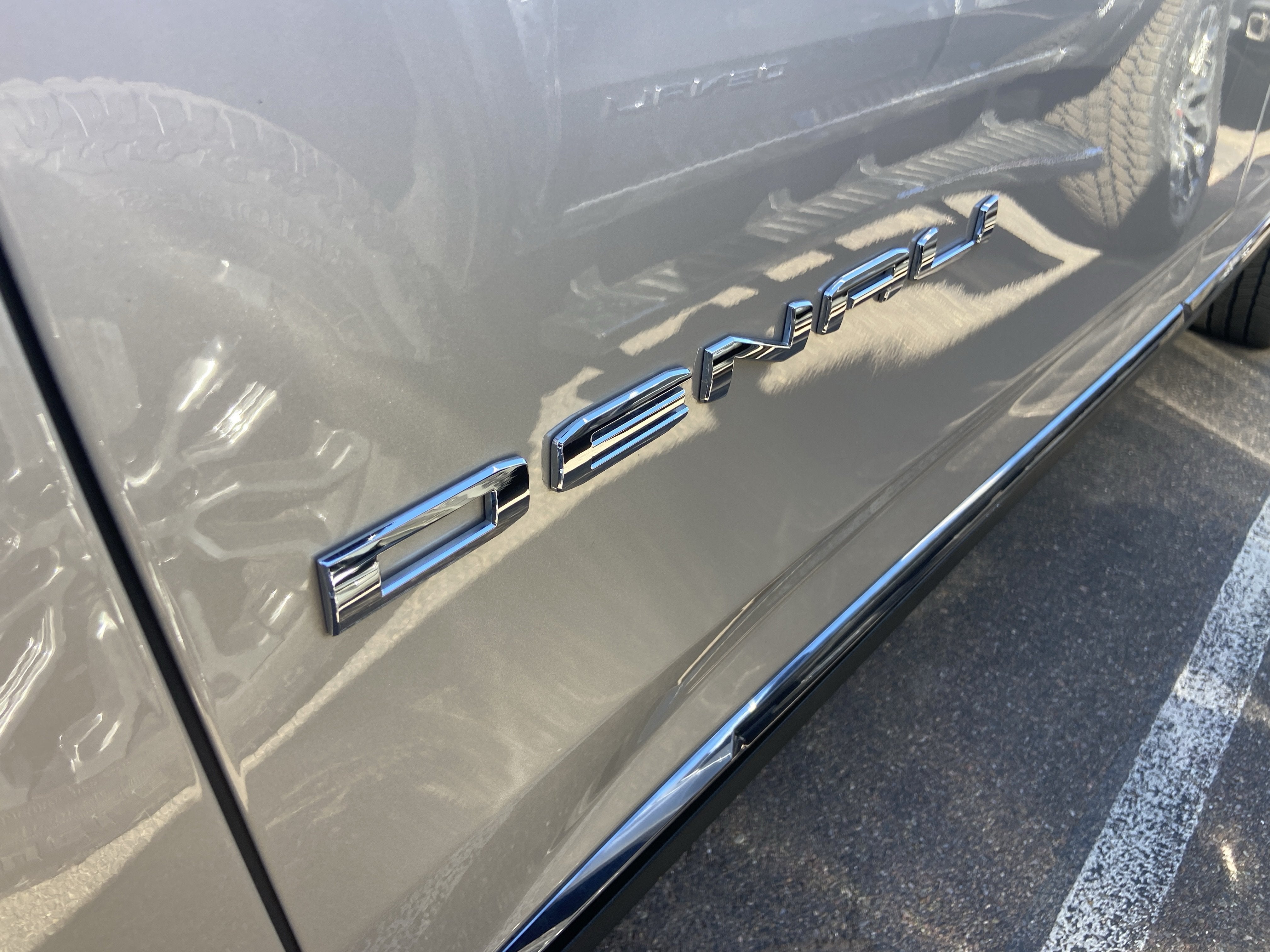 2023 GMC Yukon XL Denali Ultimate