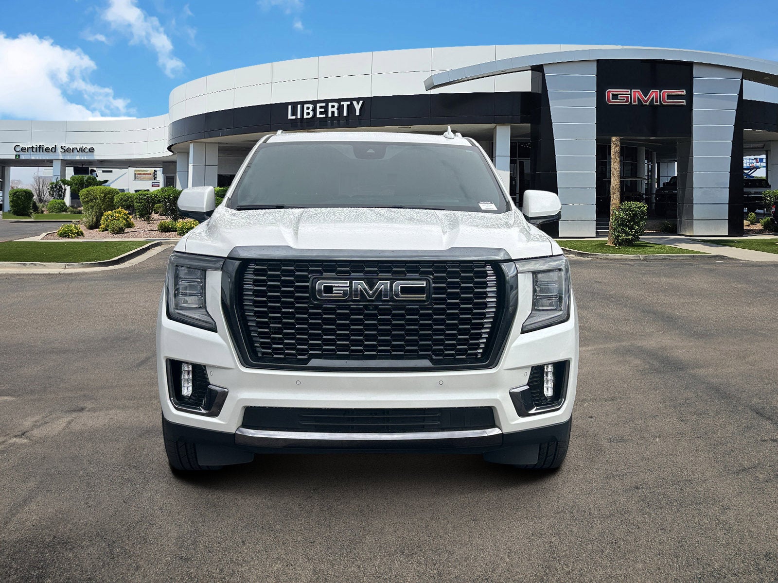 2023 GMC Yukon XL Denali Ultimate