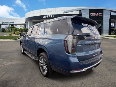 2025 Chevrolet Suburban LT