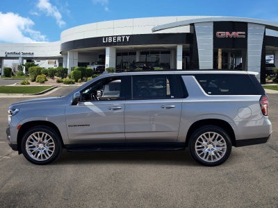 2023 Chevrolet Suburban RST