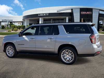 2023 Chevrolet Suburban RST