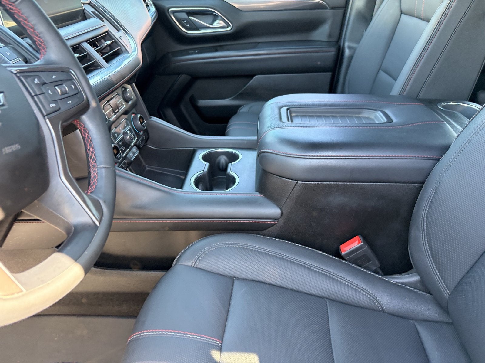 2023 Chevrolet Suburban RST