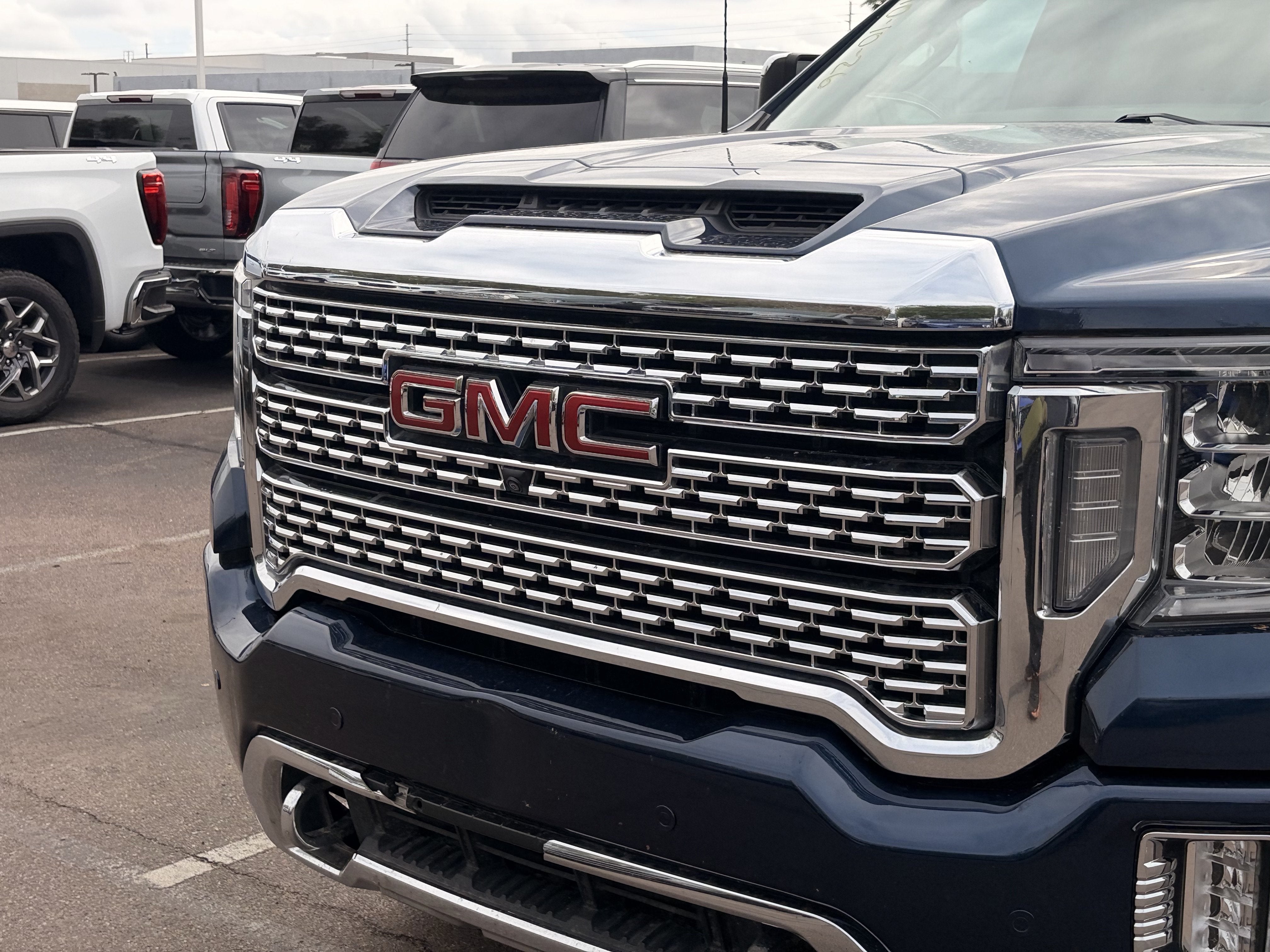 2023 GMC Sierra 2500 HD Denali