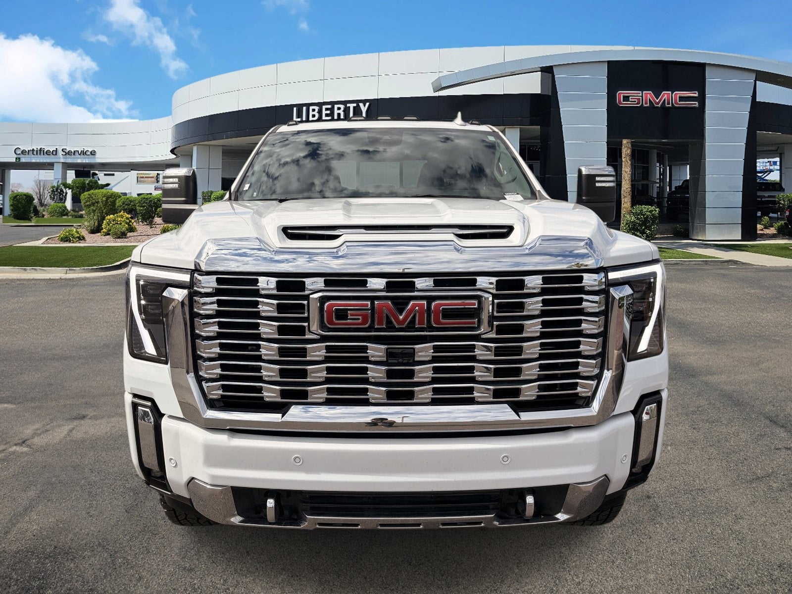 2025 GMC Sierra 2500 HD Denali