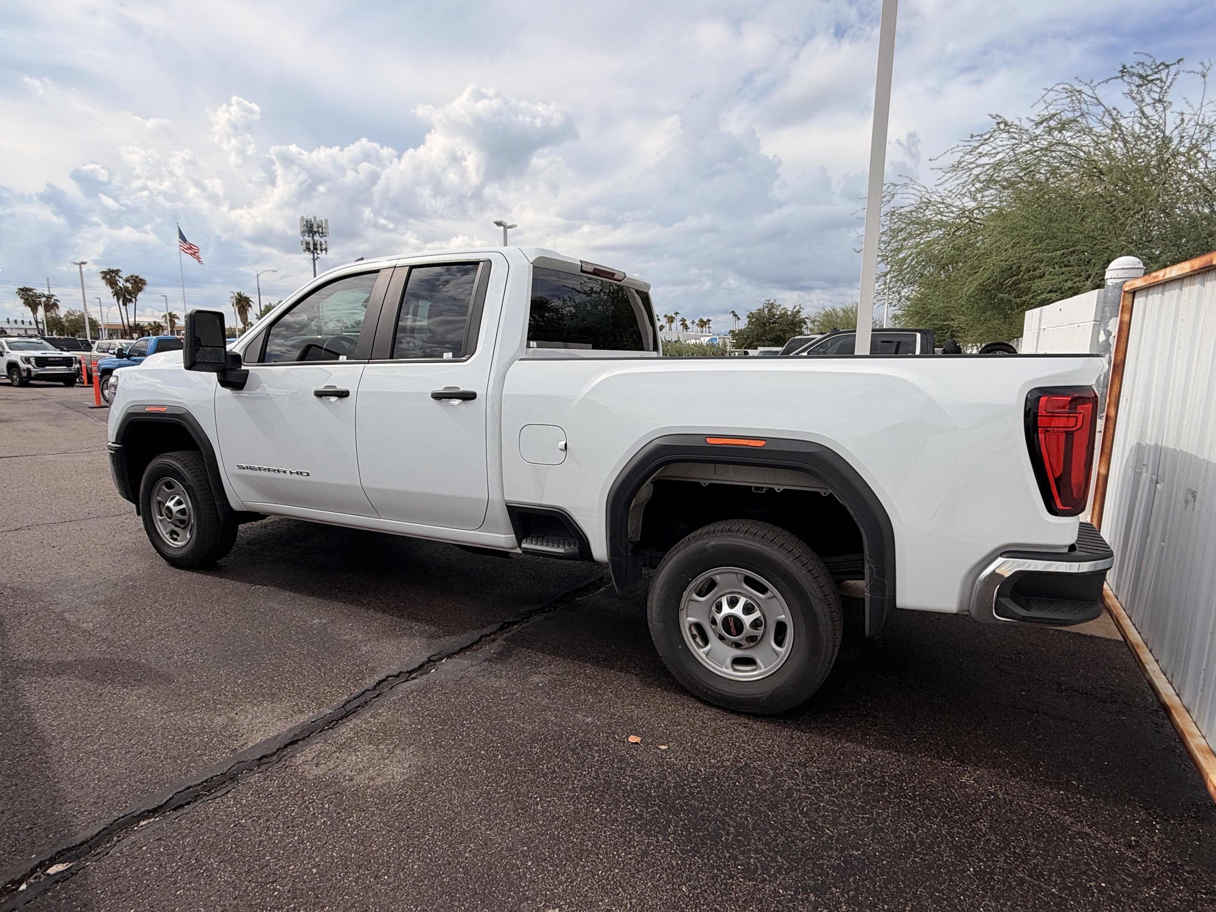 2025 GMC Sierra 2500 HD Pro