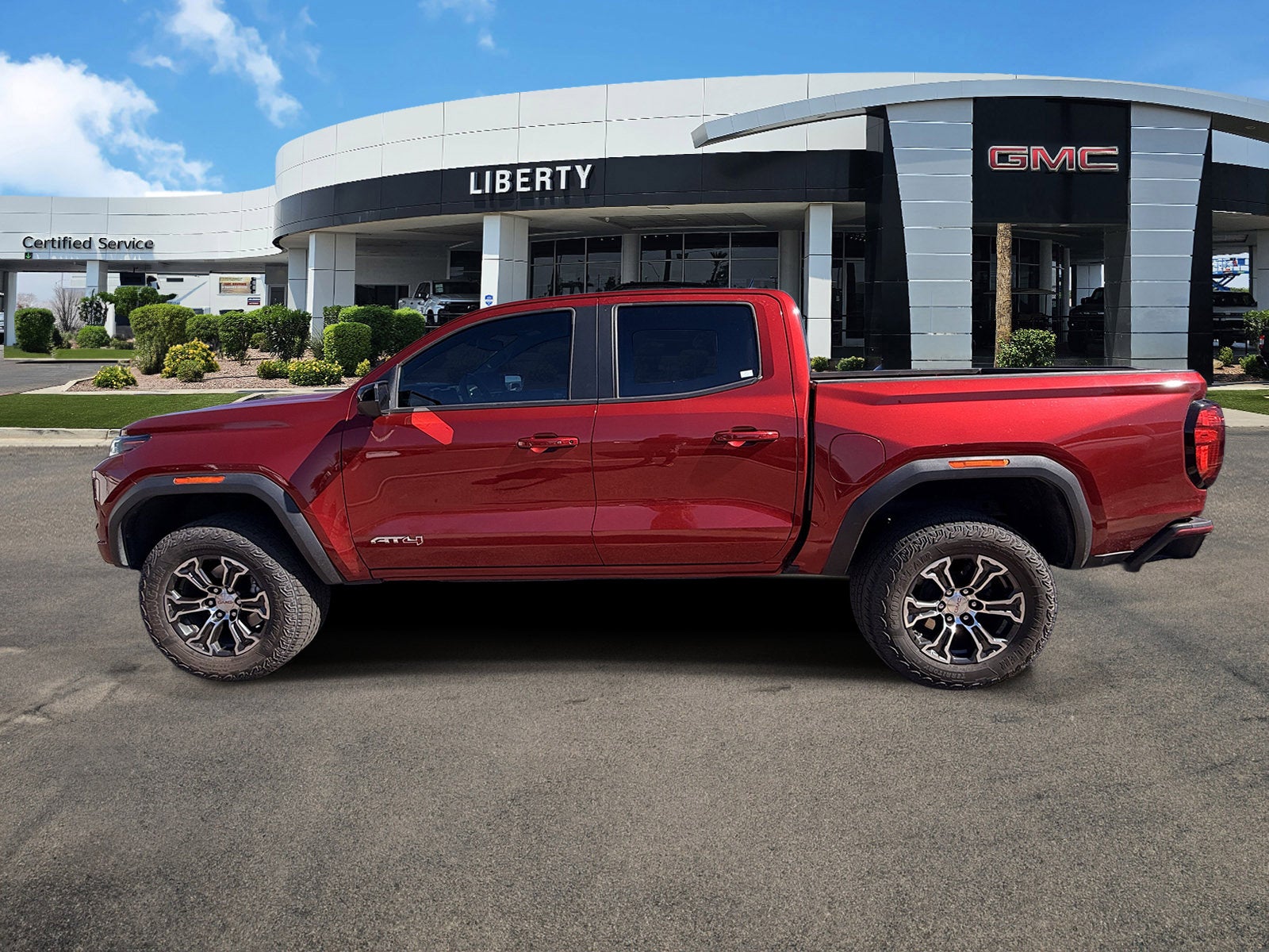 2023 GMC Canyon 4WD AT4