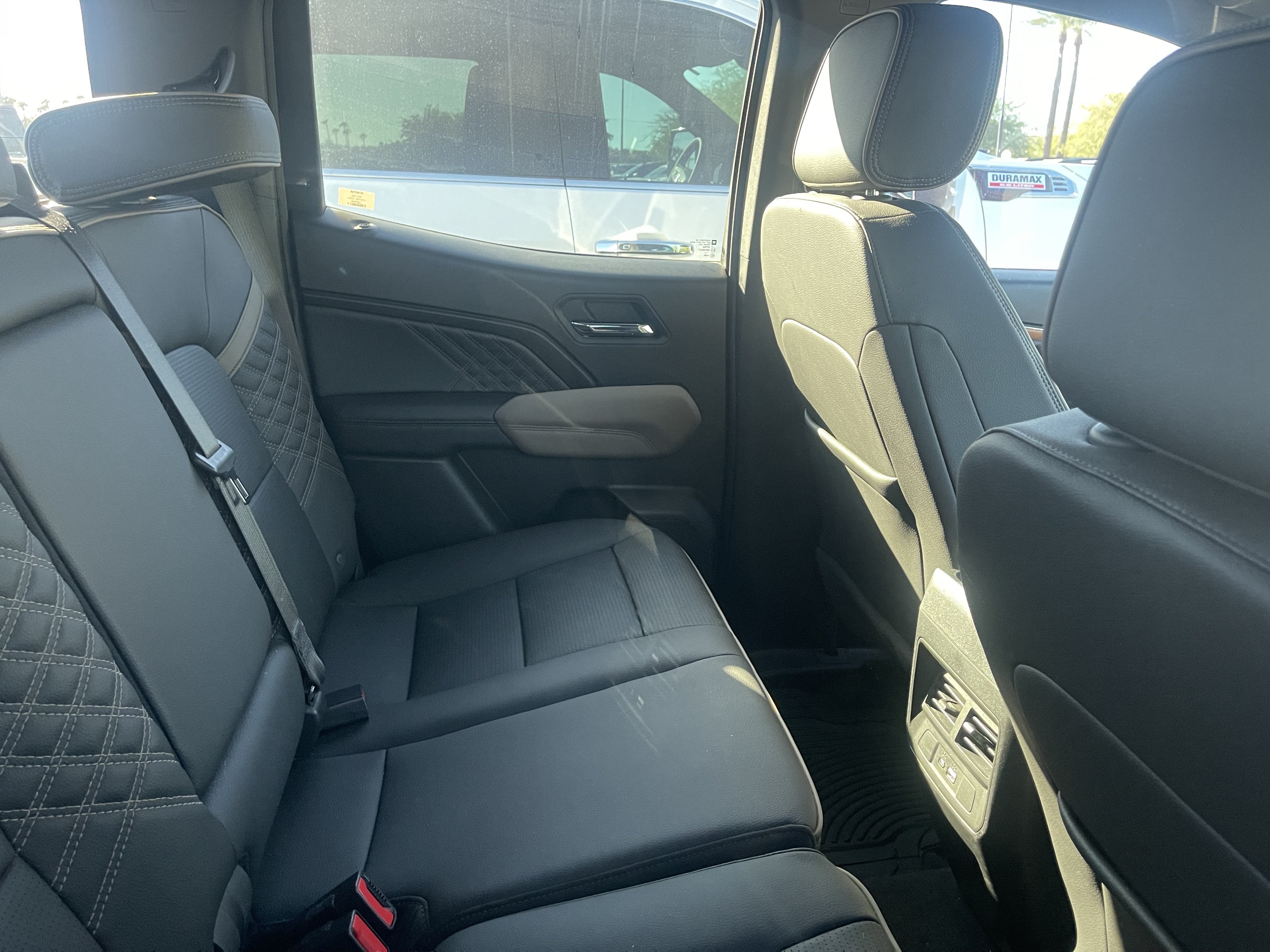 2023 GMC Canyon 4WD Denali