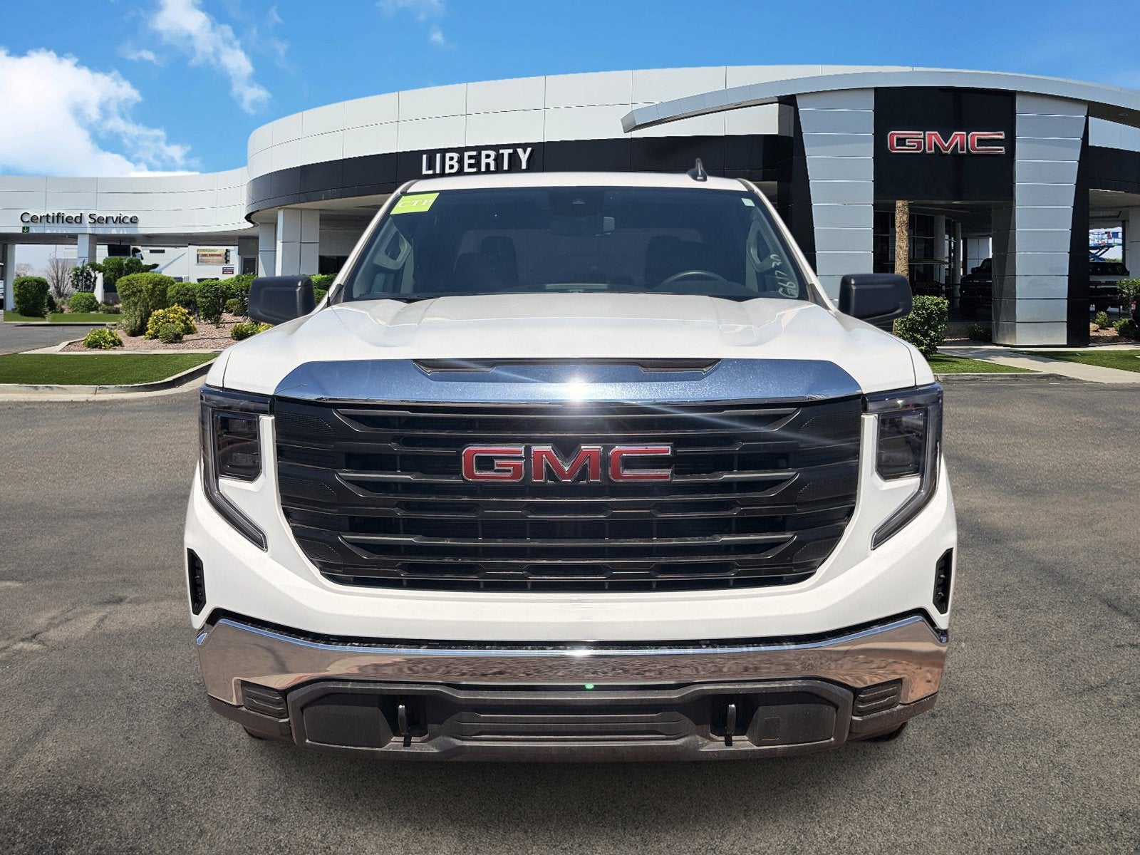 2024 GMC Sierra 1500 Pro