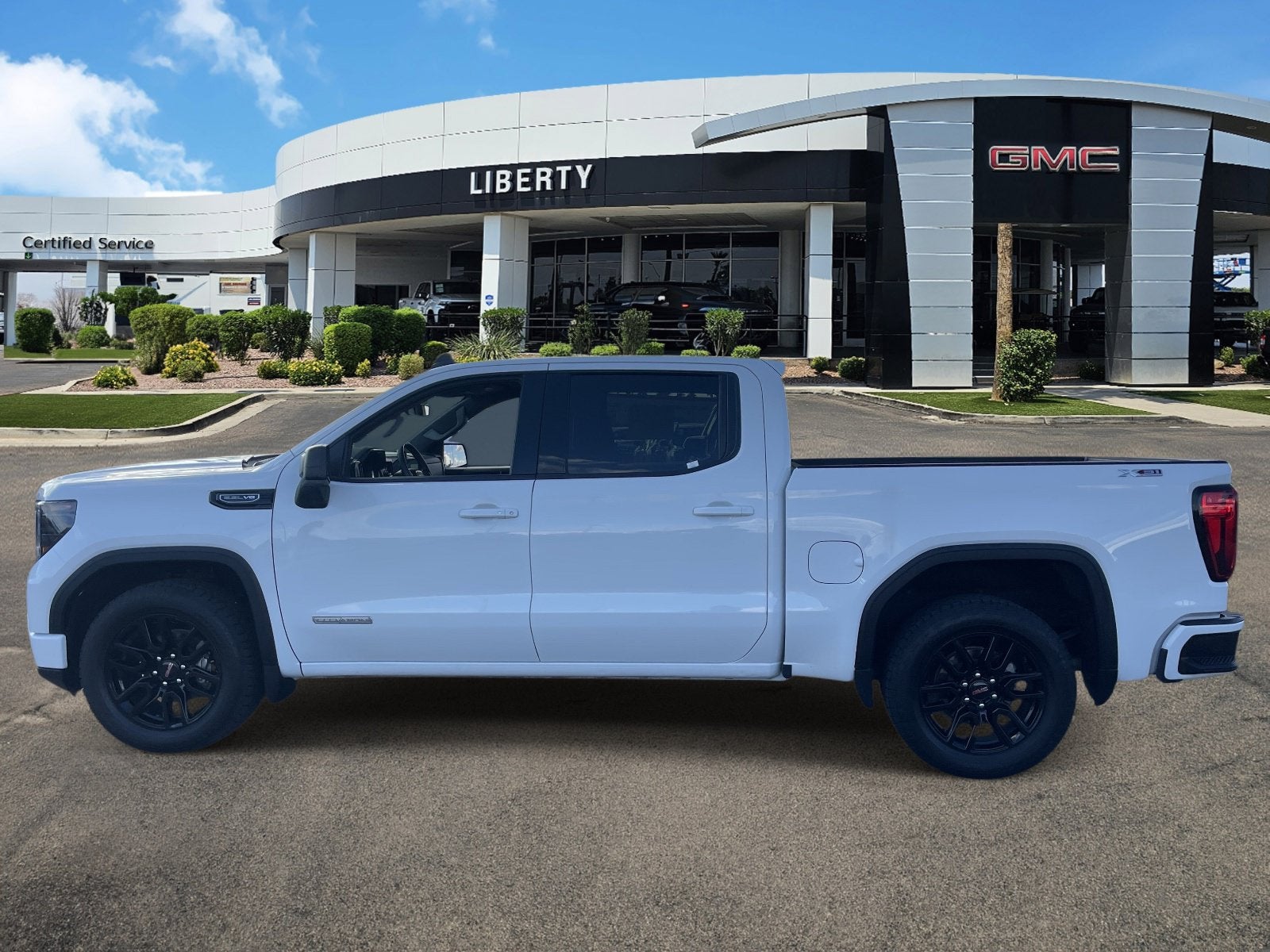2024 GMC Sierra 1500 Elevation