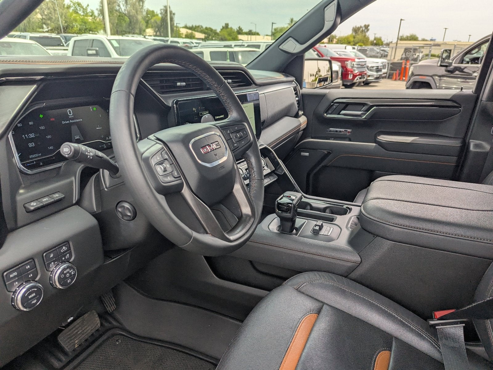 2024 GMC Sierra 1500 AT4