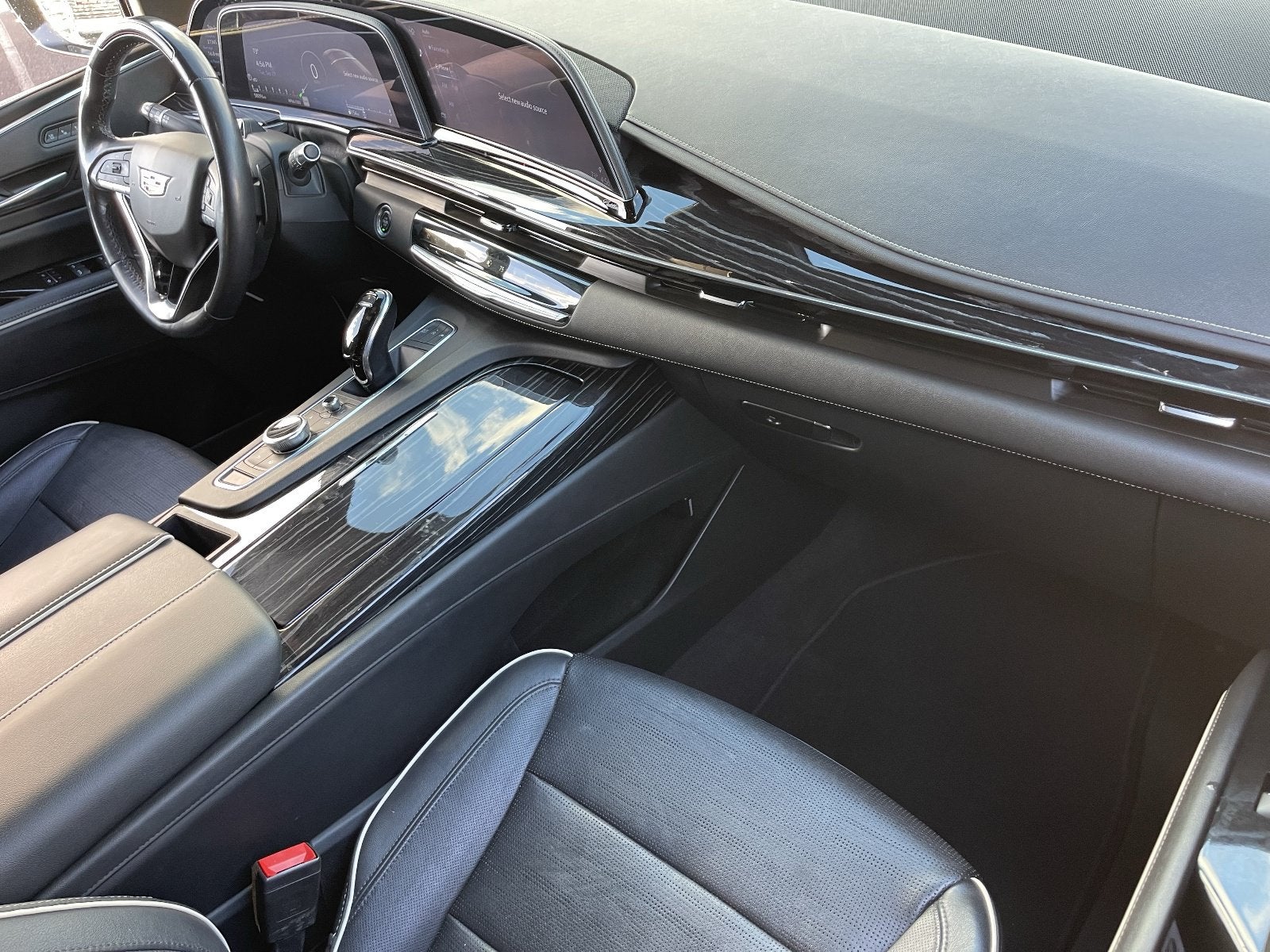2022 Cadillac Escalade Sport