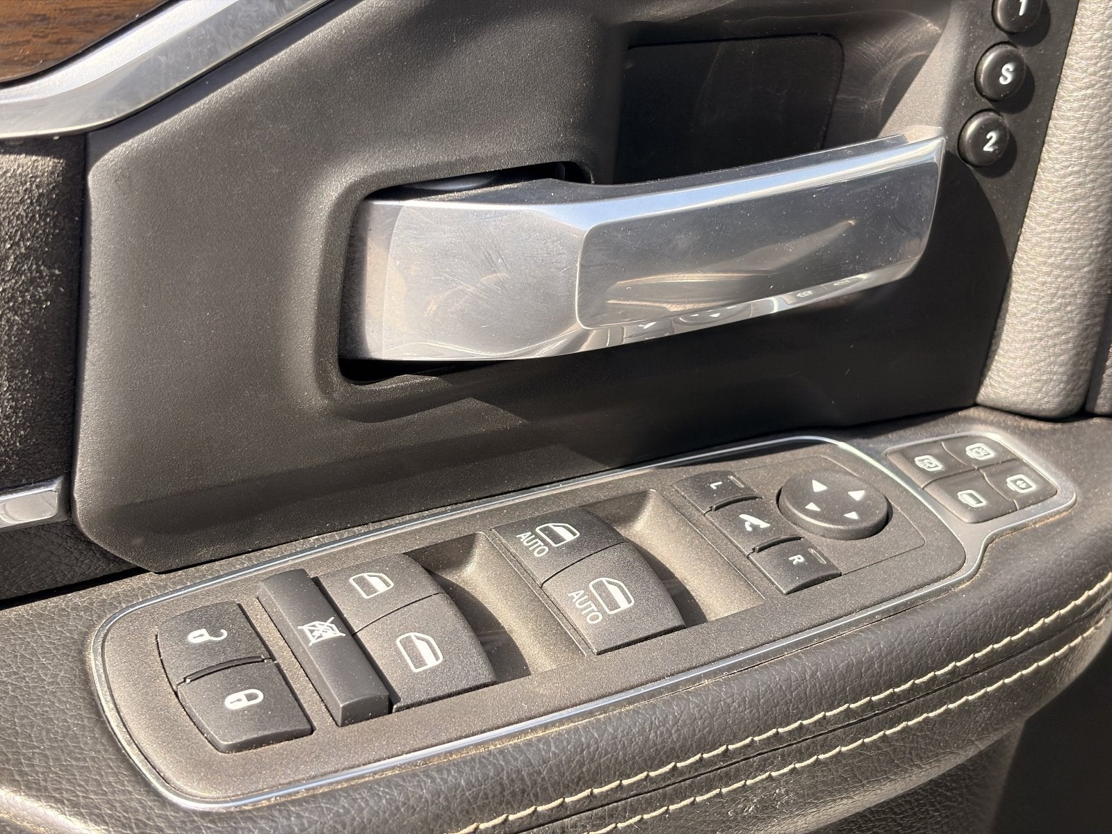 2024 RAM 2500 Laramie Crew Cab 4x4 6'4" Box
