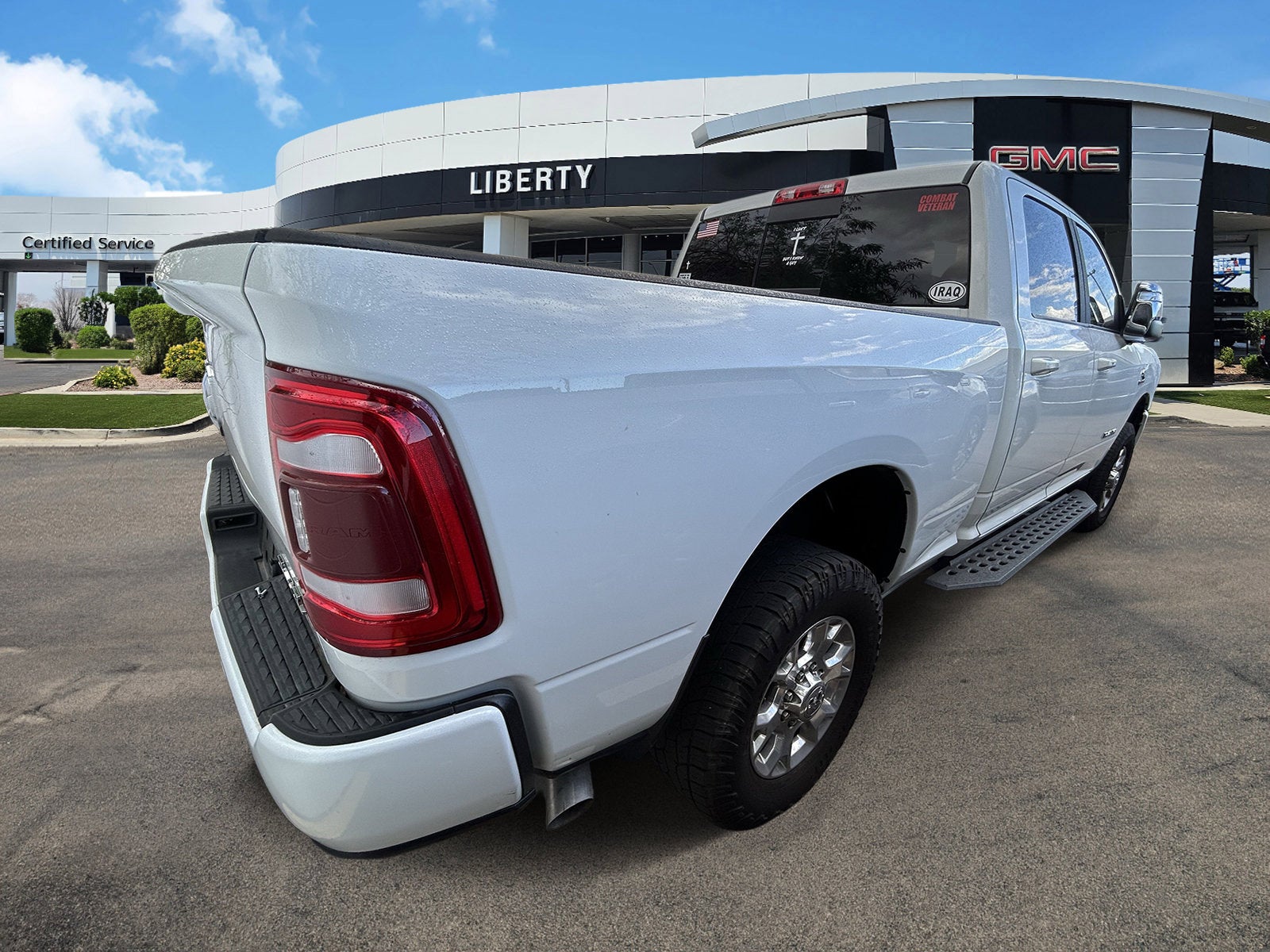 2024 RAM 2500 Laramie Crew Cab 4x4 6'4" Box