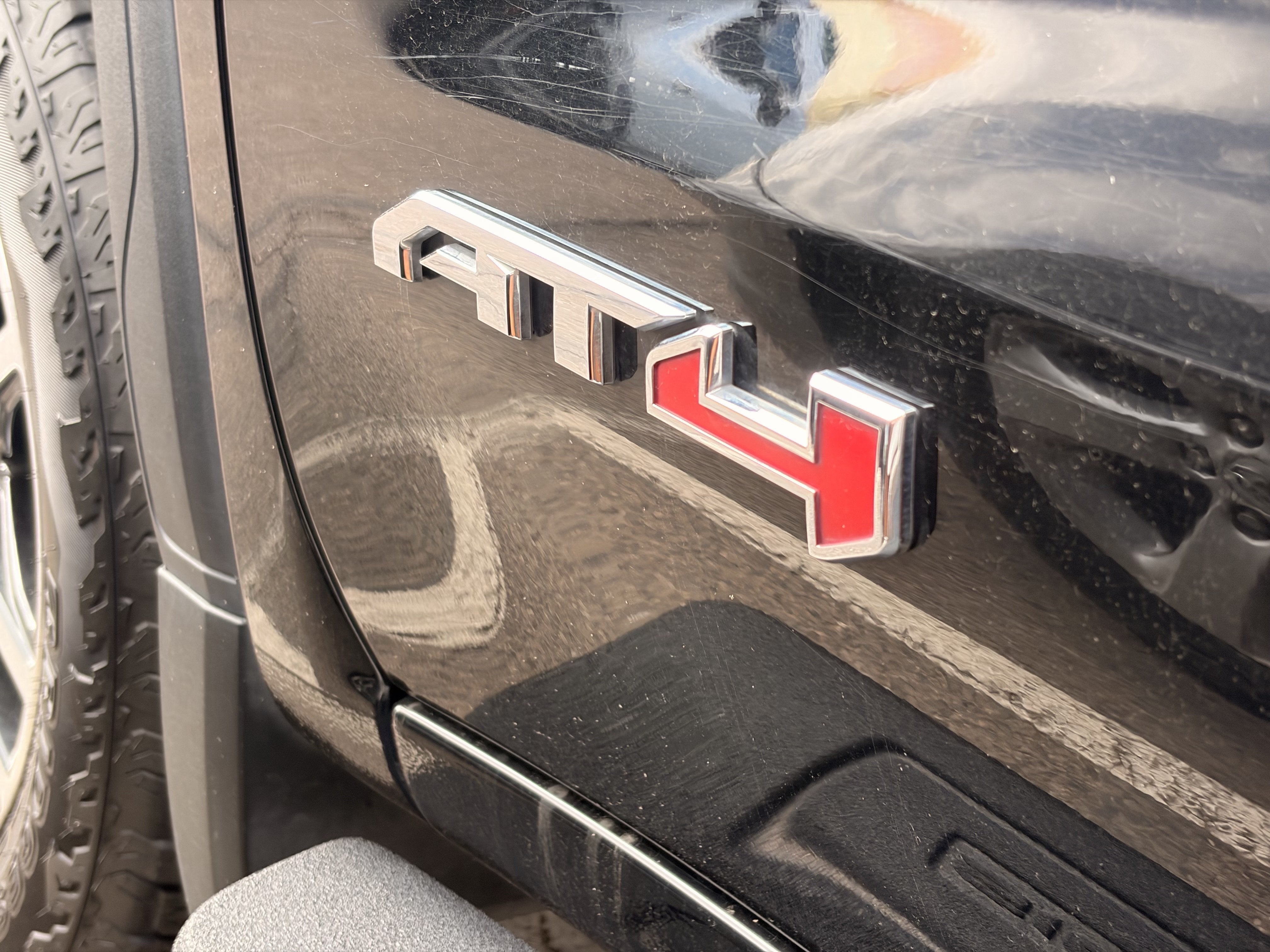 2021 GMC Sierra 1500 AT4