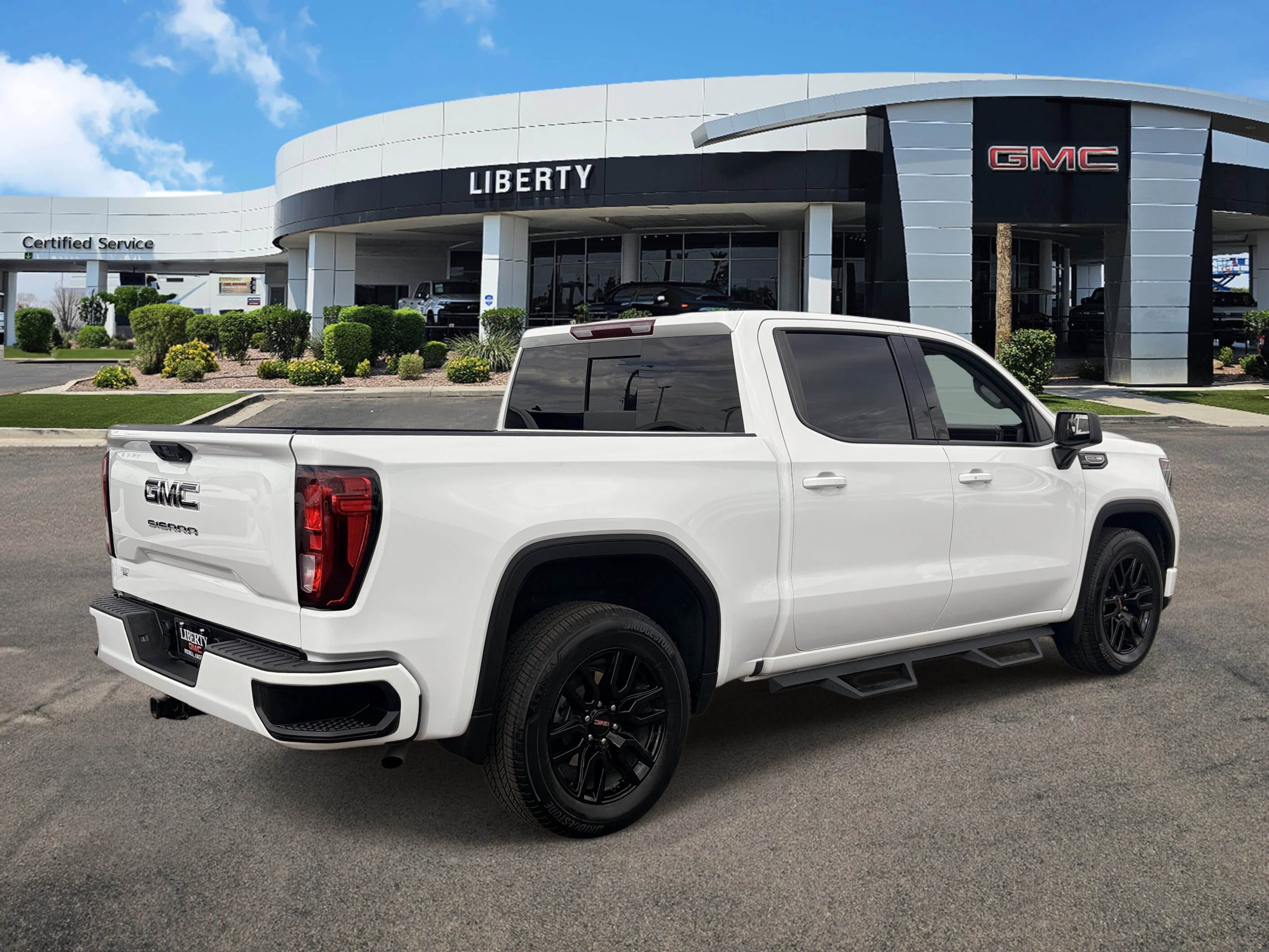 2025 GMC Sierra 1500 Elevation