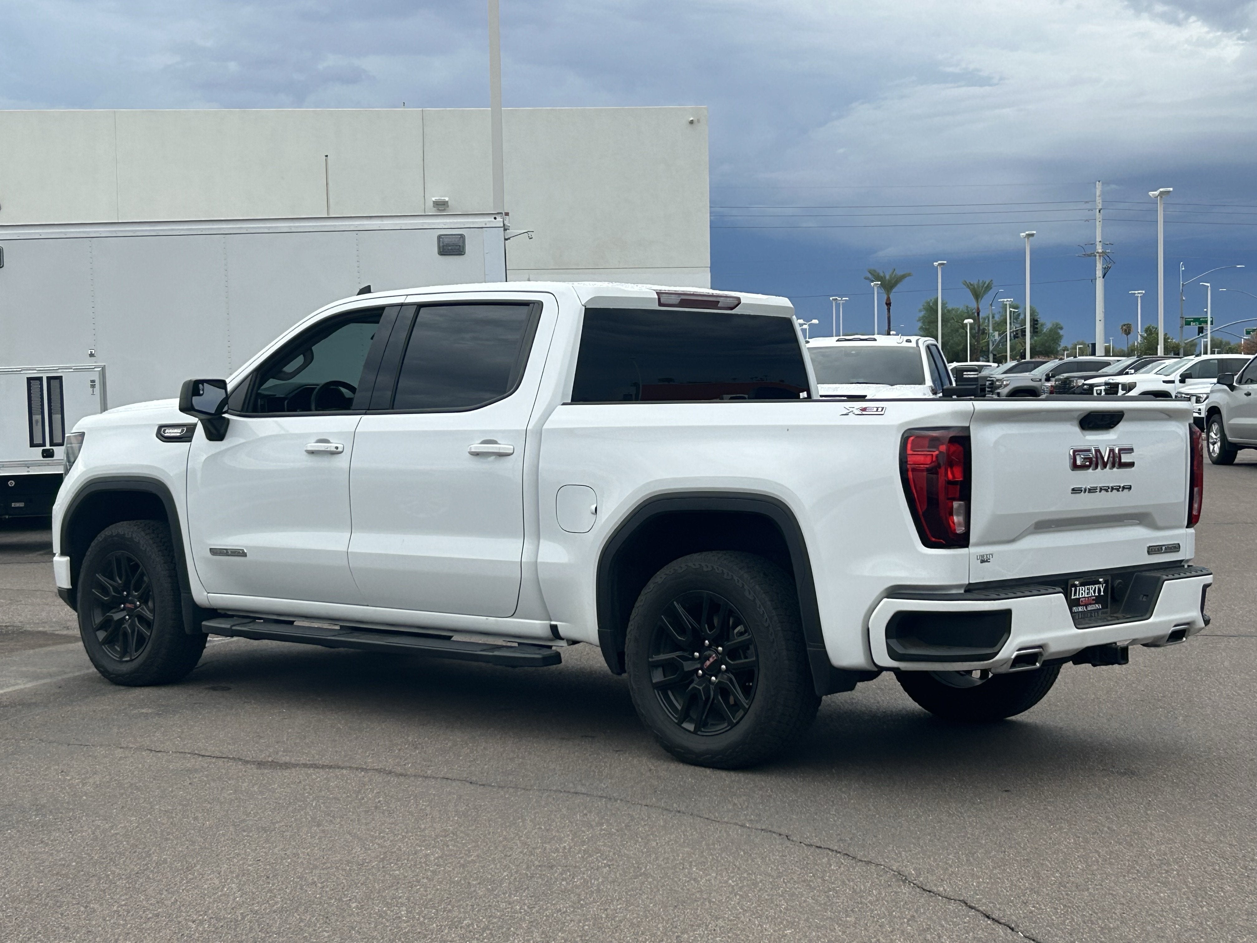 2025 GMC Sierra 1500 Elevation