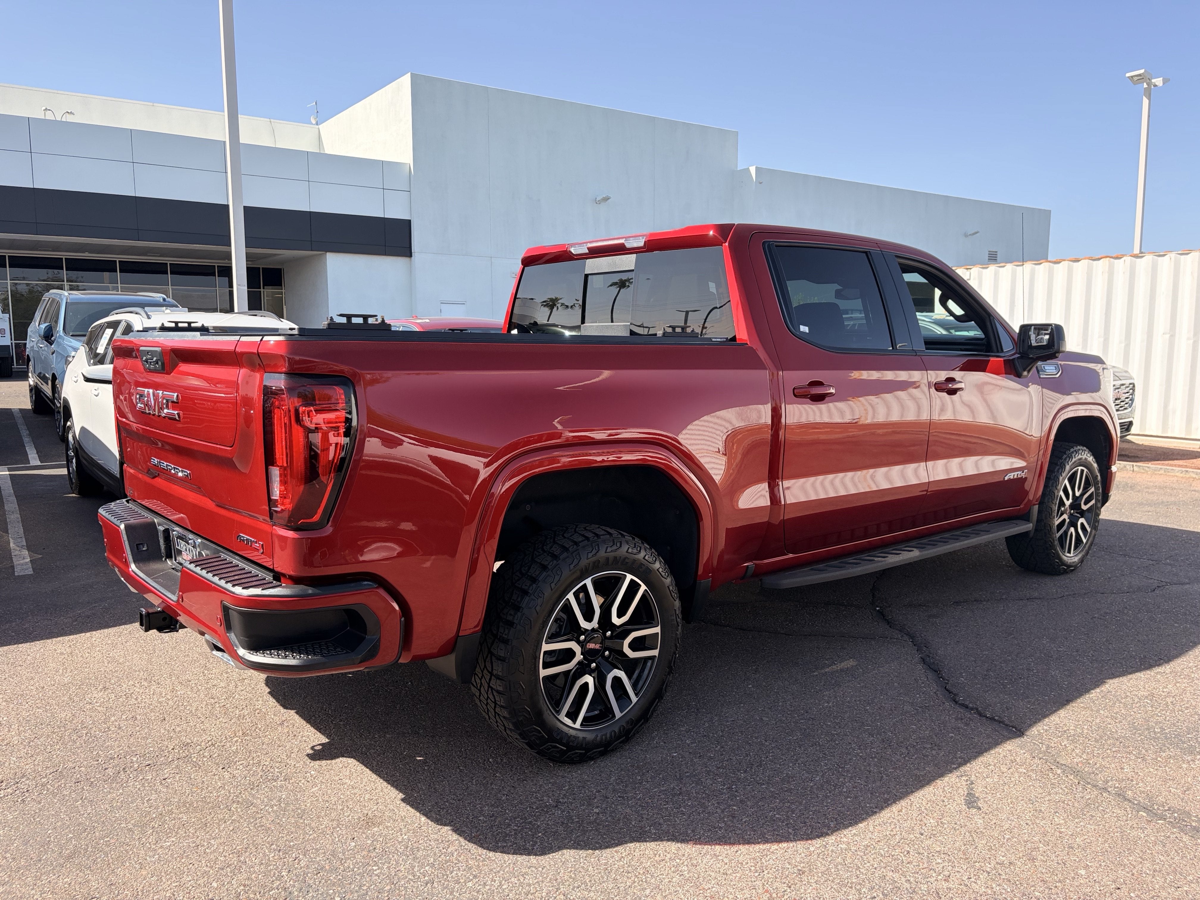 2023 GMC Sierra 1500 AT4