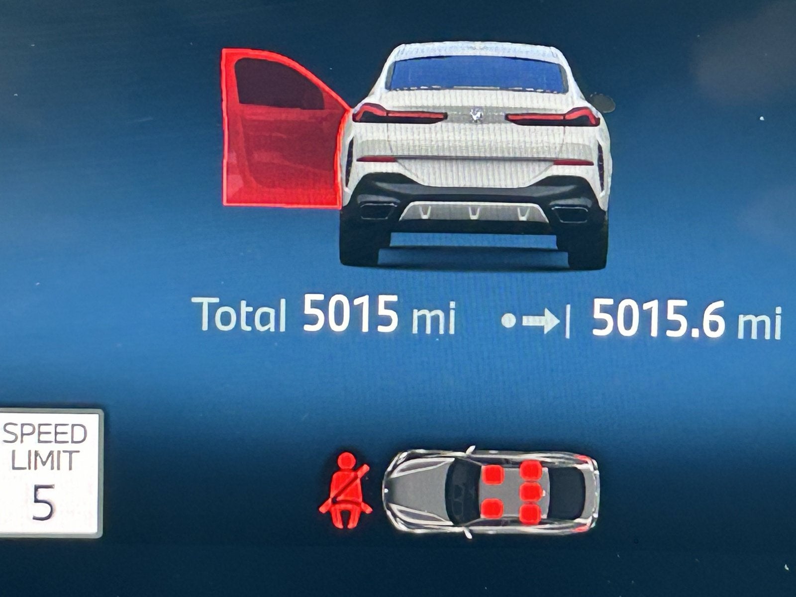 2027 BMW X6 xDrive40i