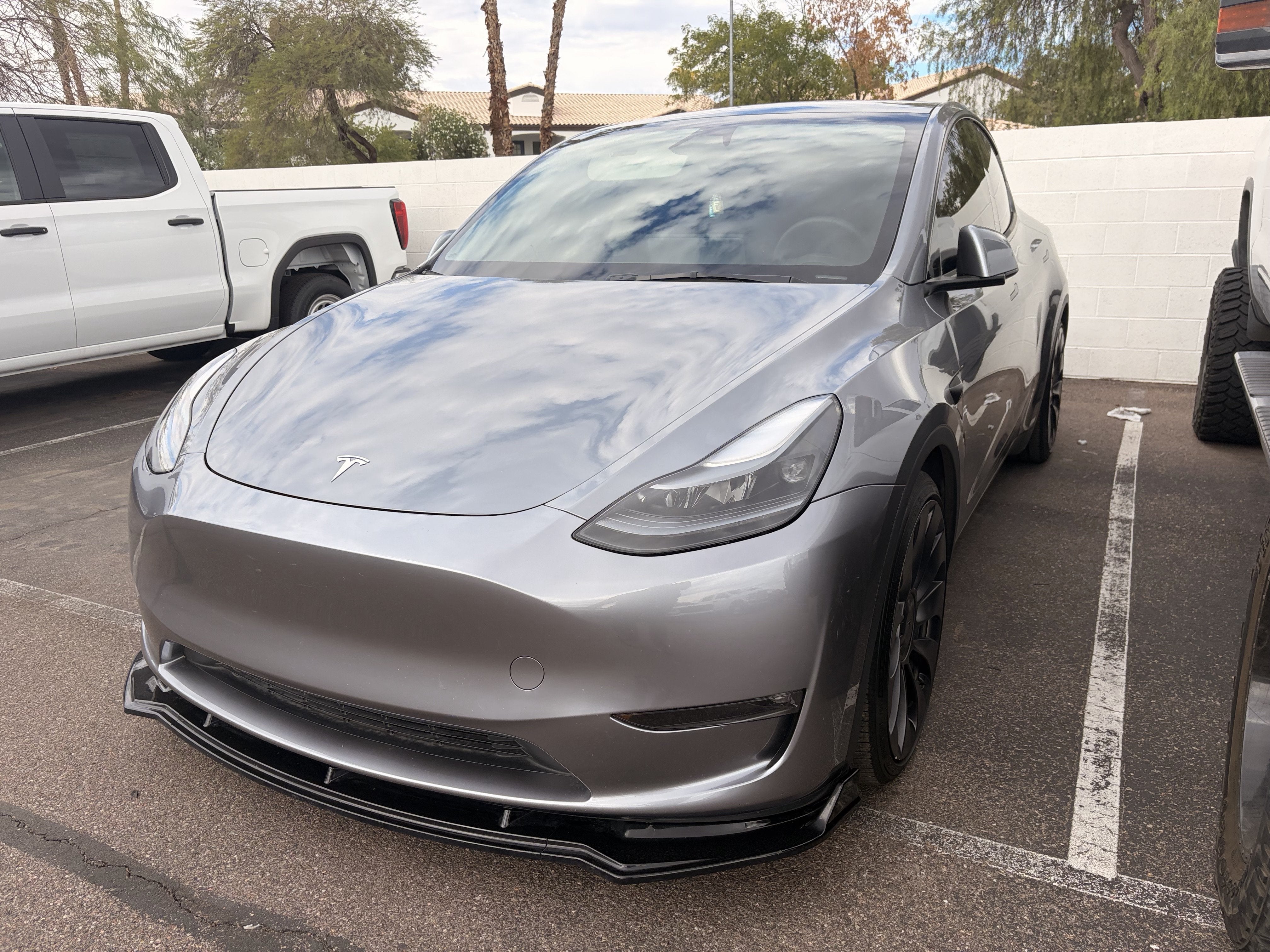 2025 Tesla Model Y Performance