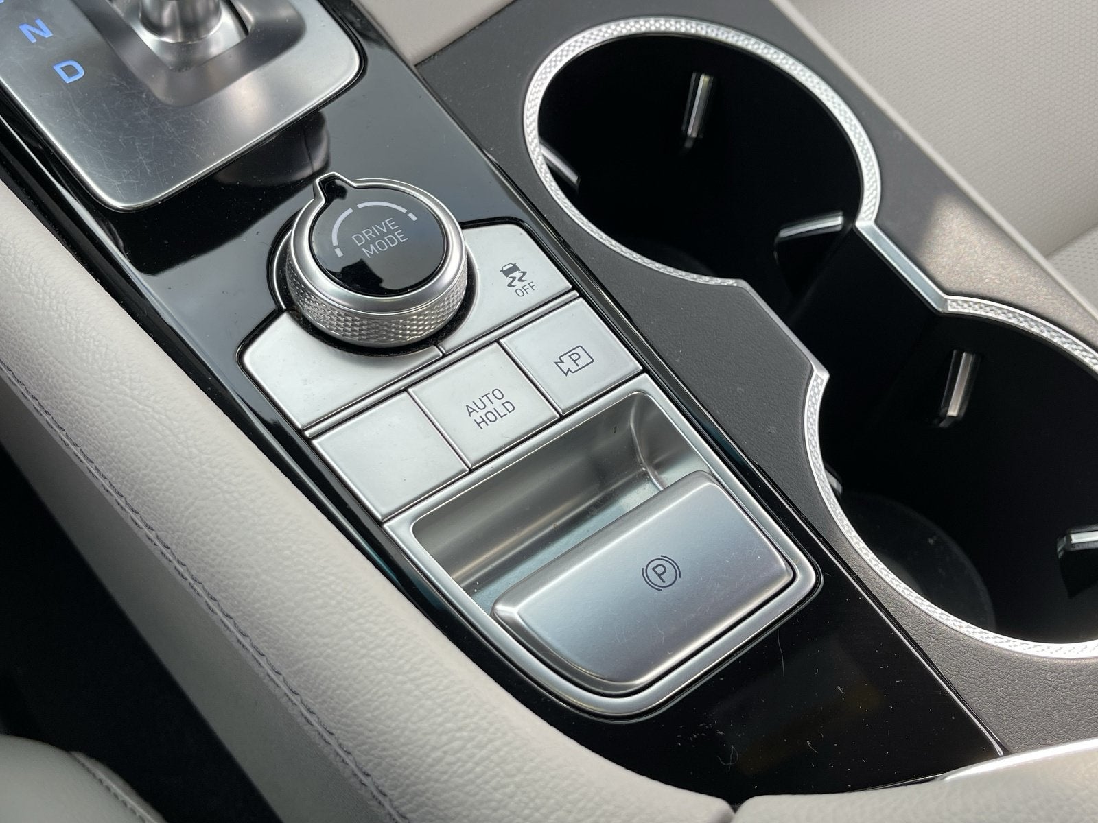 2025 Genesis G70 2.5T AWD