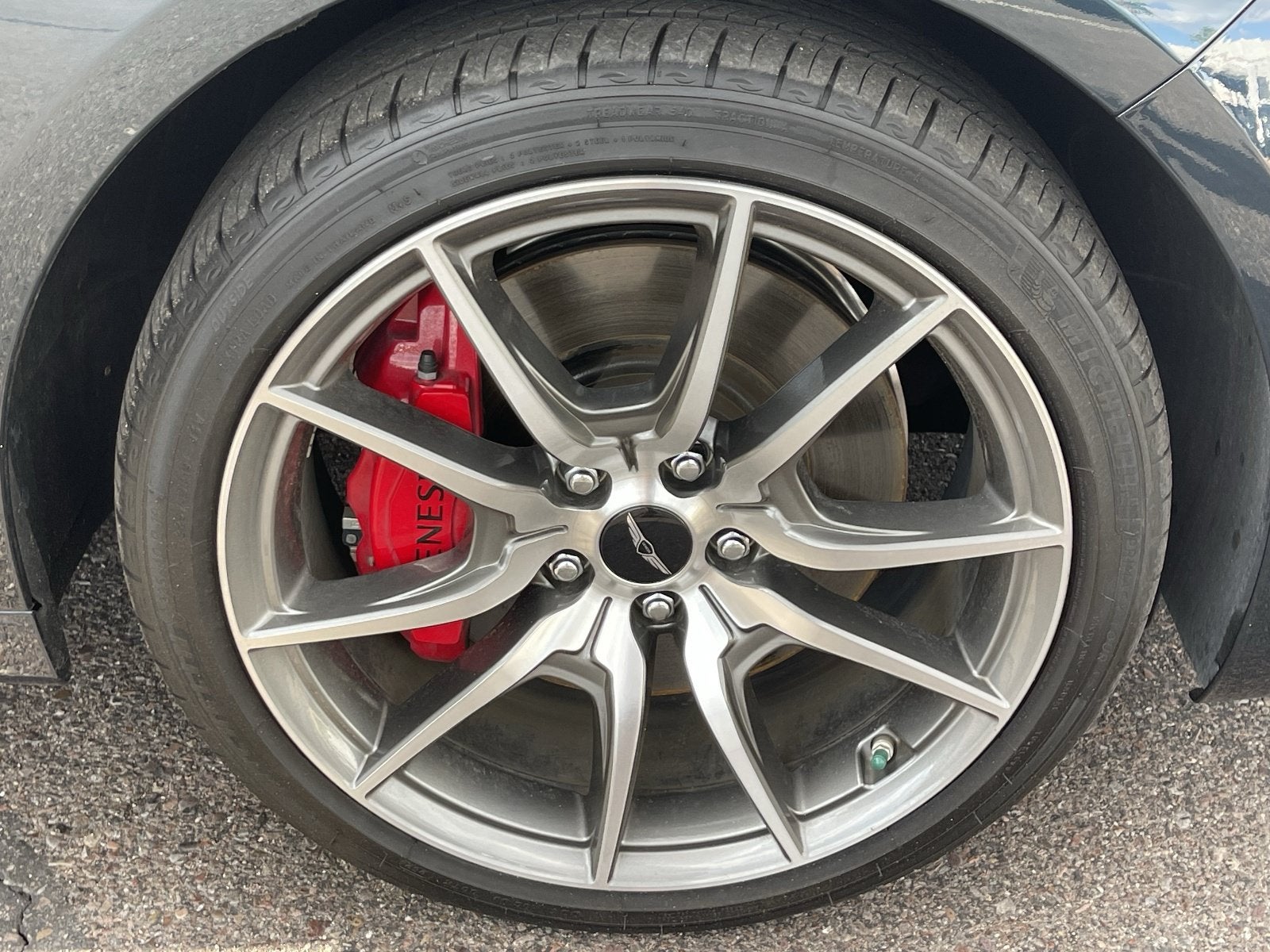 2025 Genesis G70 2.5T AWD