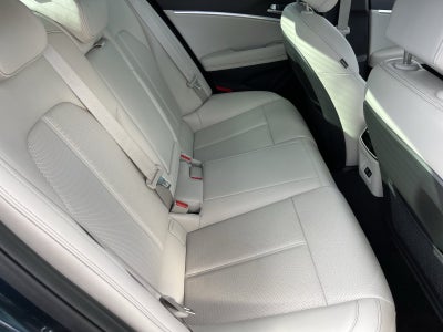 2025 Genesis G70 2.5T AWD