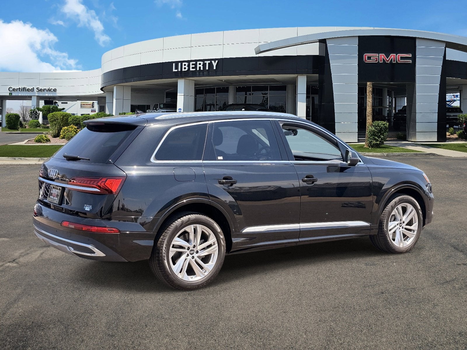 2022 Audi Q7 Premium Plus 55 TFSI quattro Tiptronic
