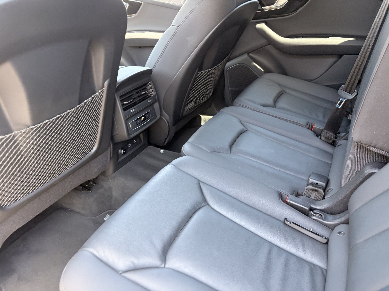 2022 Audi Q7 Premium Plus 55 TFSI quattro Tiptronic