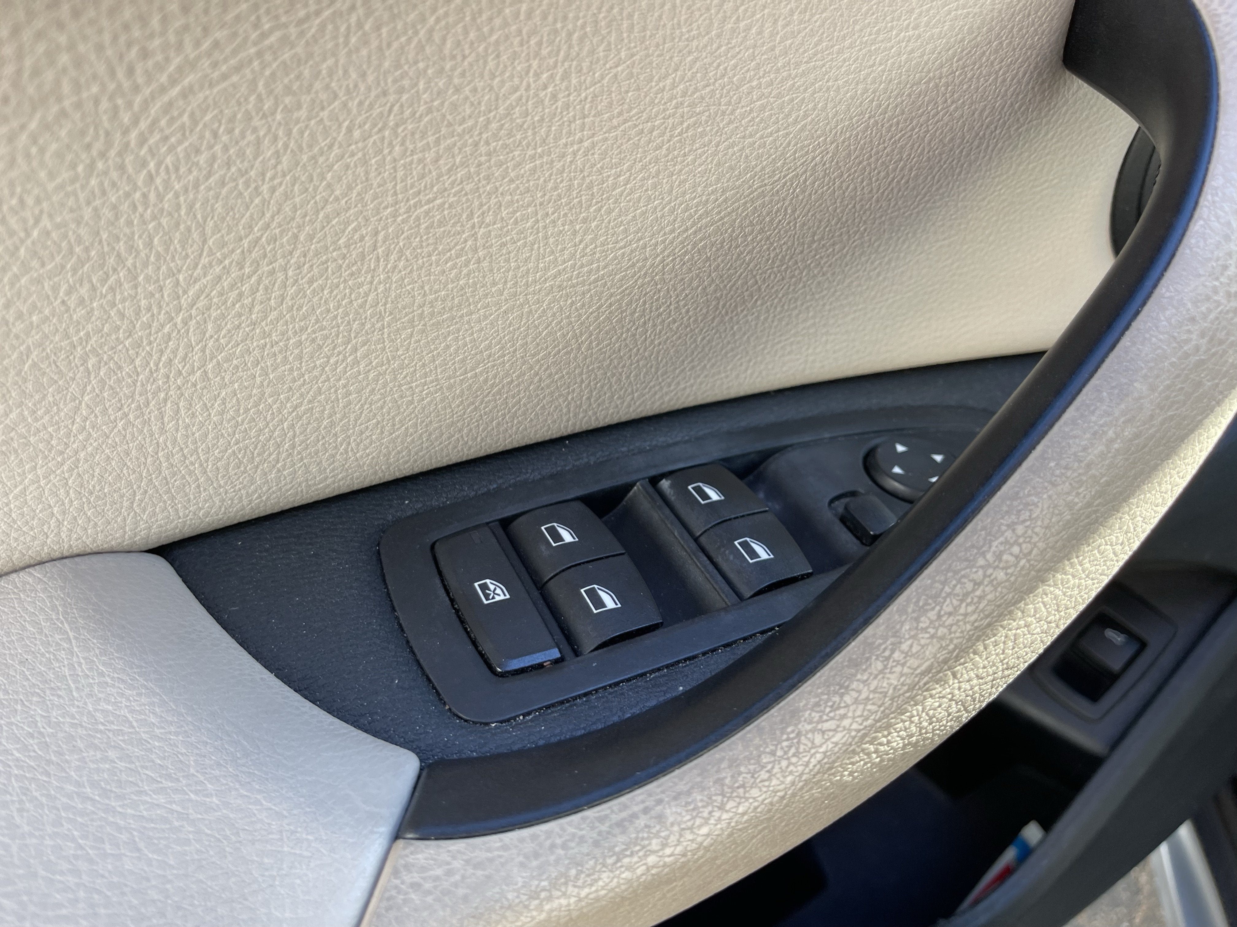 2020 BMW X1 sDrive28i