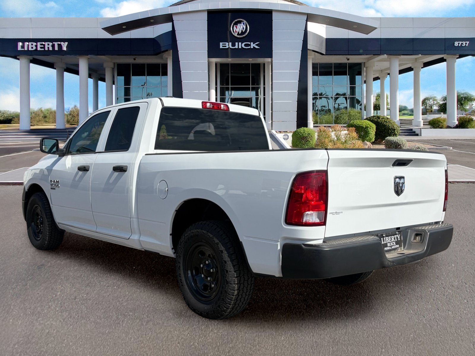 2022 RAM 1500 Classic Tradesman Quad Cab 4x2 6'4" Box
