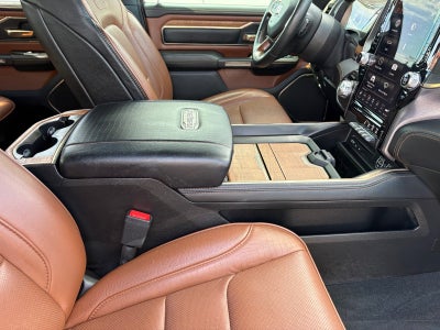 2019 RAM 1500 Longhorn Crew Cab 4x4 5'7" Box