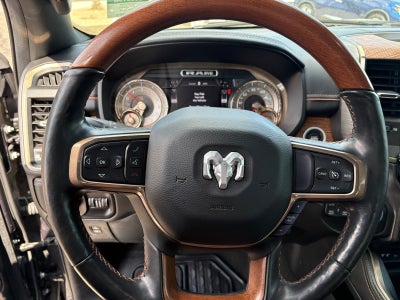 2019 RAM 1500 Longhorn Crew Cab 4x4 5'7" Box