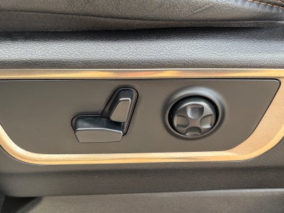 2019 RAM 1500 Longhorn Crew Cab 4x4 5'7" Box