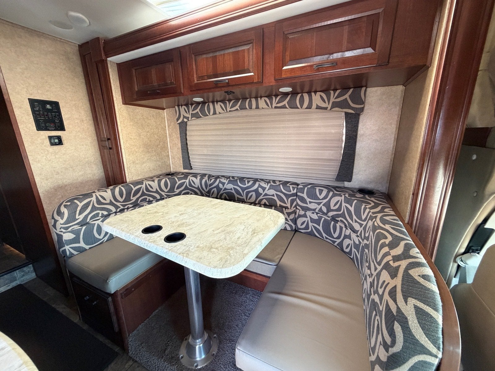 2014 Ford Econoline Commercial Cuta E-450 SUPER DUTY
