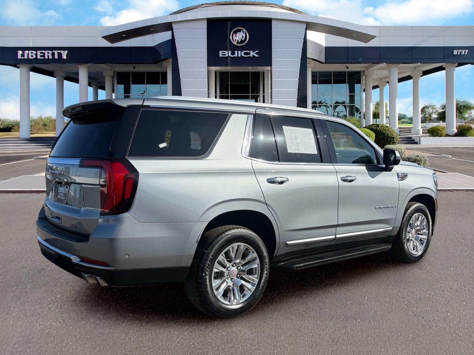 2025 GMC Yukon Denali