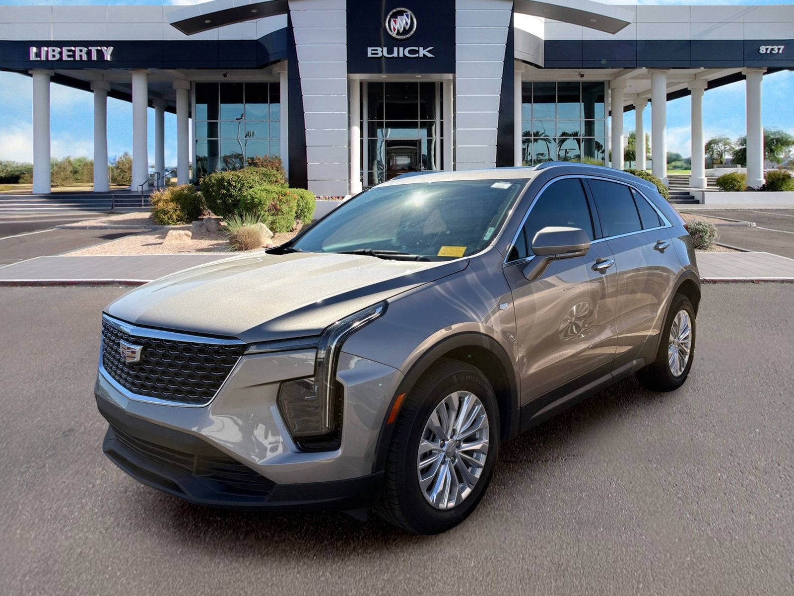 2024 Cadillac XT4 Luxury