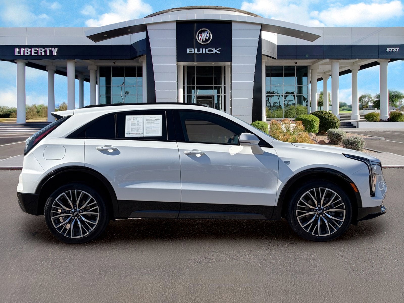 2024 Cadillac XT4 Sport