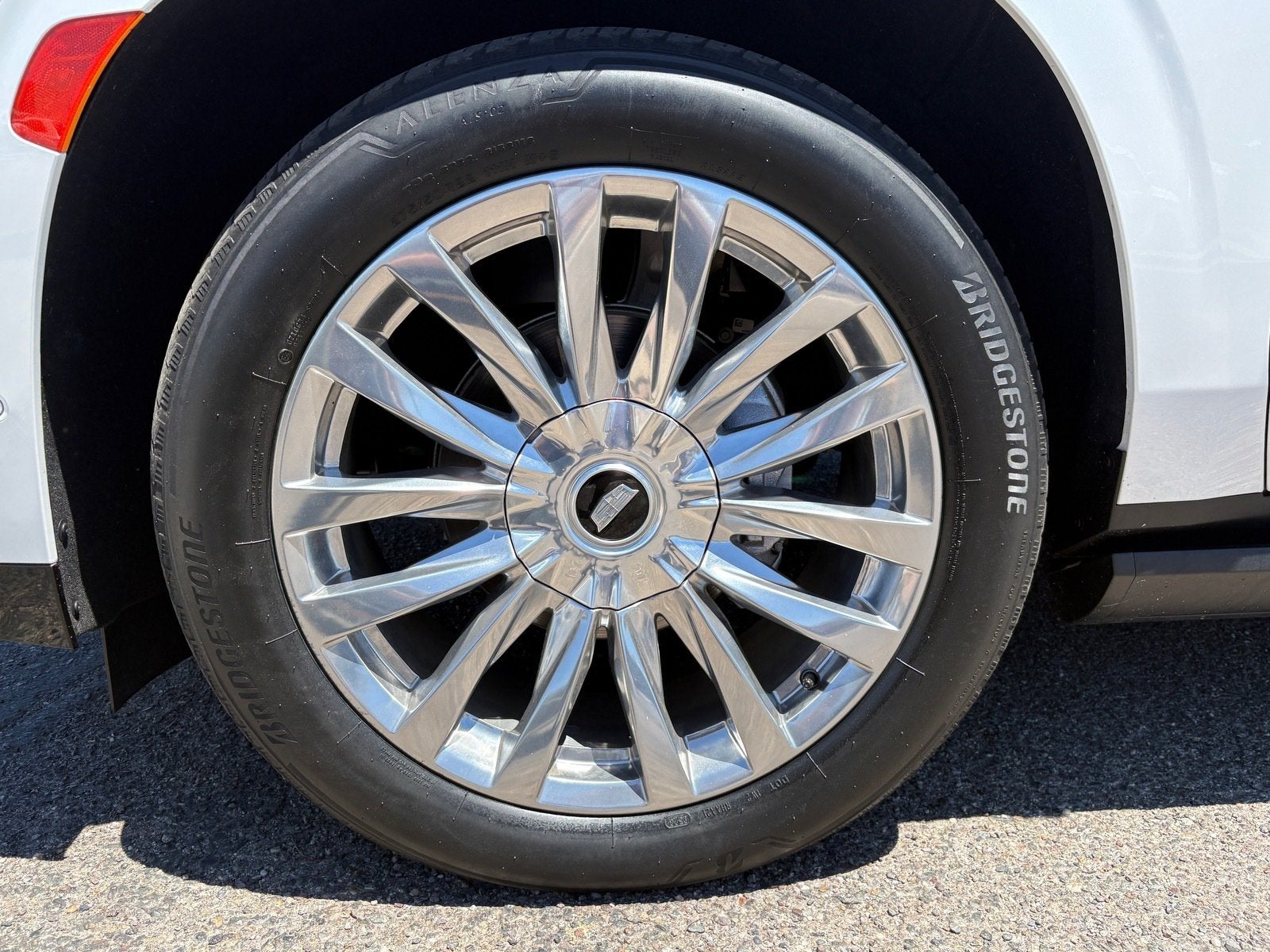 2023 Cadillac Escalade ESV Premium Luxury