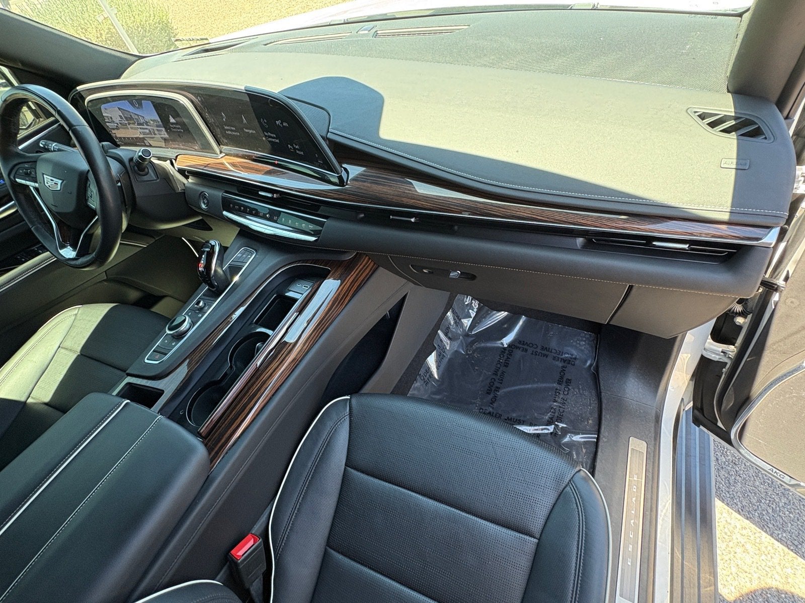 2023 Cadillac Escalade ESV Premium Luxury