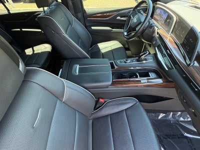 2023 Cadillac Escalade ESV Premium Luxury